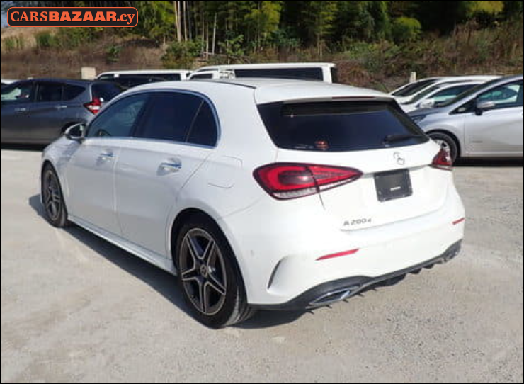 Mercedes-Benz A200d AMG Line