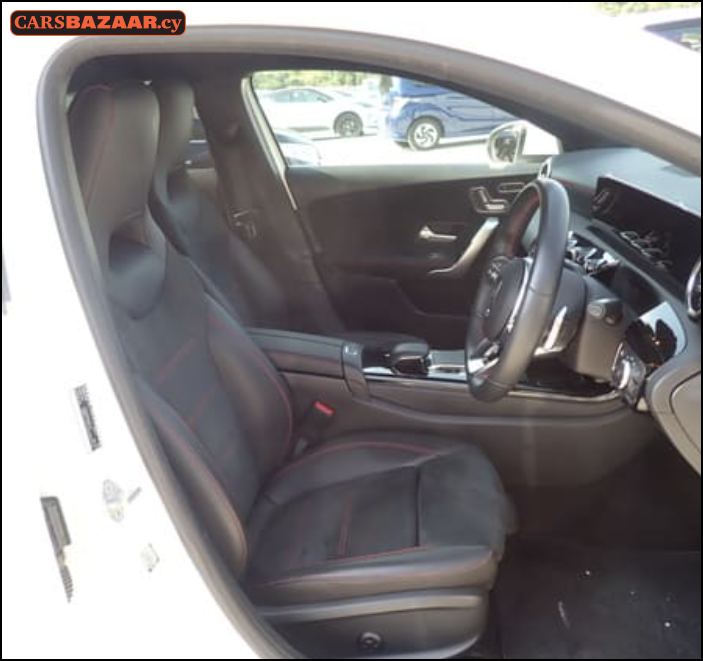 Mercedes-Benz A200d AMG Line