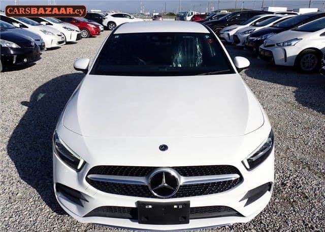 Mercedes-Benz A200d AMG Line