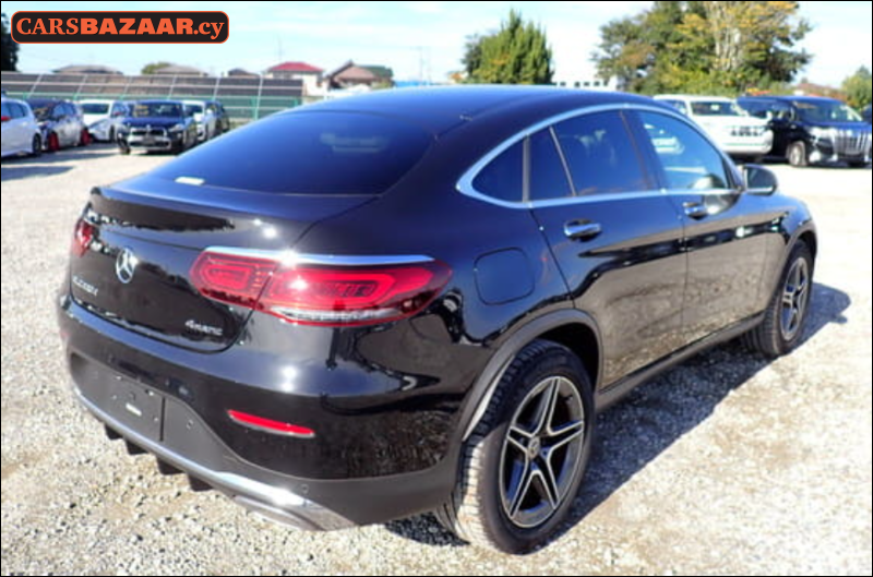 Mercedes-Benz GLC220d AMG Line