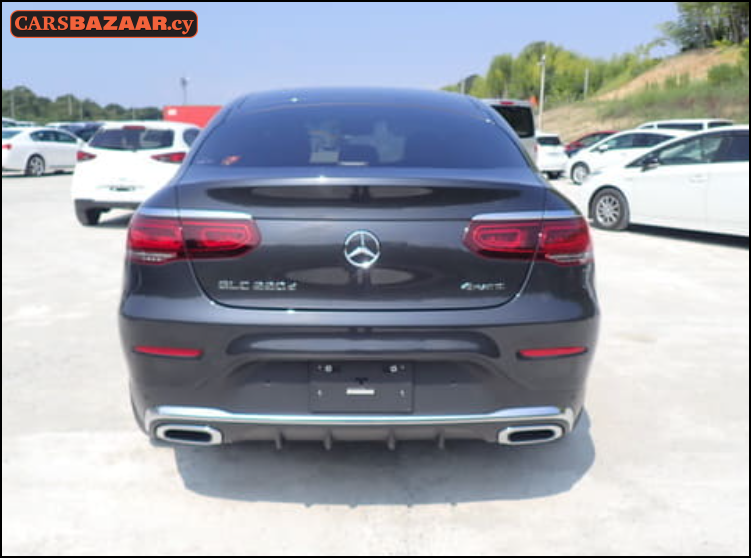 Mercedes-Benz GLC220d AMG Line