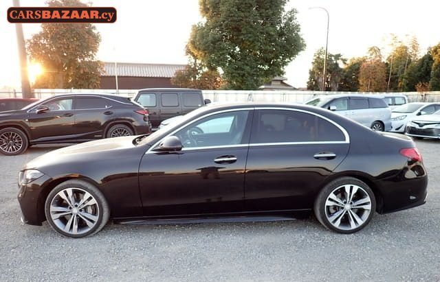 Mercedes-Benz C220d AMG Line	