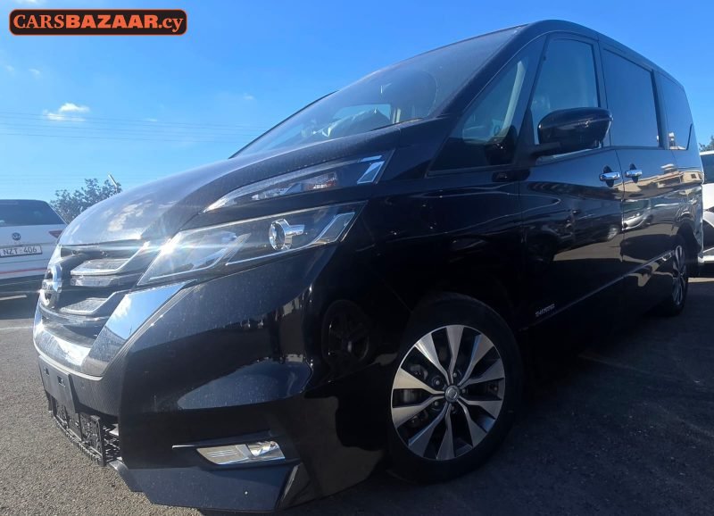 Nissan SERENA HIGHWAY STAR
