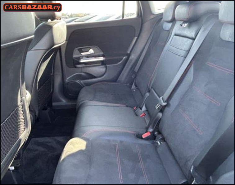 Mercedes-Benz GLA200d AMG Line