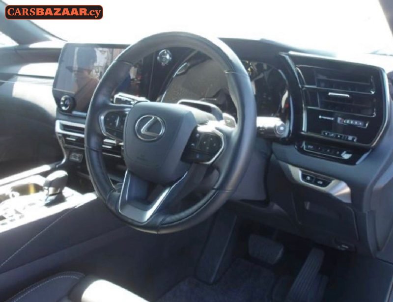 Lexus RX450H L Version