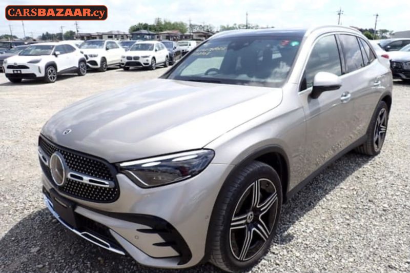 Mercedes-Benz GLC220d AMG Line