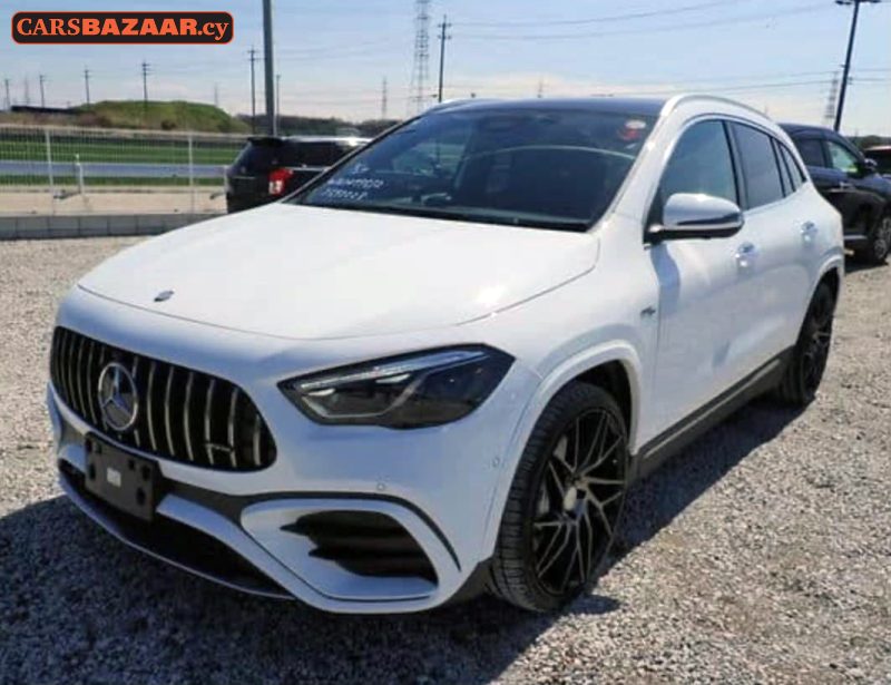 Mercedes-Benz GLA35 AMG Line
