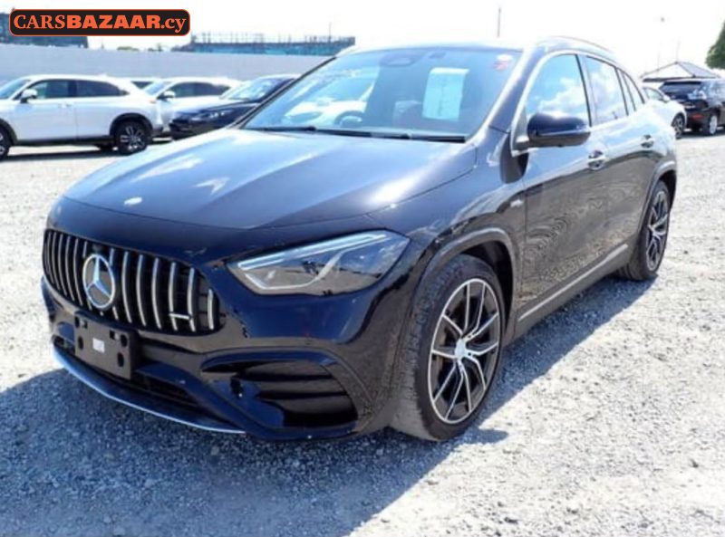 Mercedes-Benz GLA35 AMG Line
