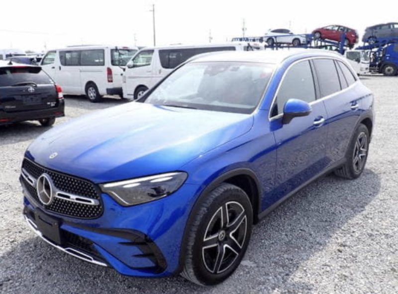 Mercedes-Benz GLC220d AMG Line
