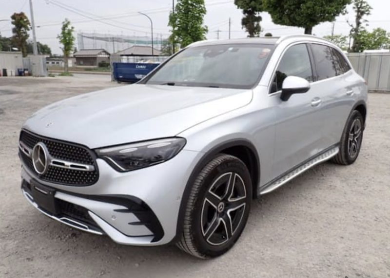 Mercedes-Benz GLC220d AMG Line