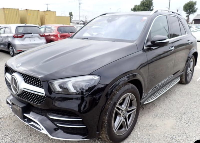Mercedes-Benz 