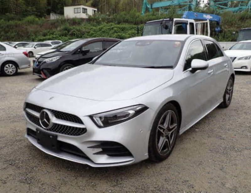 Mercedes-Benz A200d AMG Line