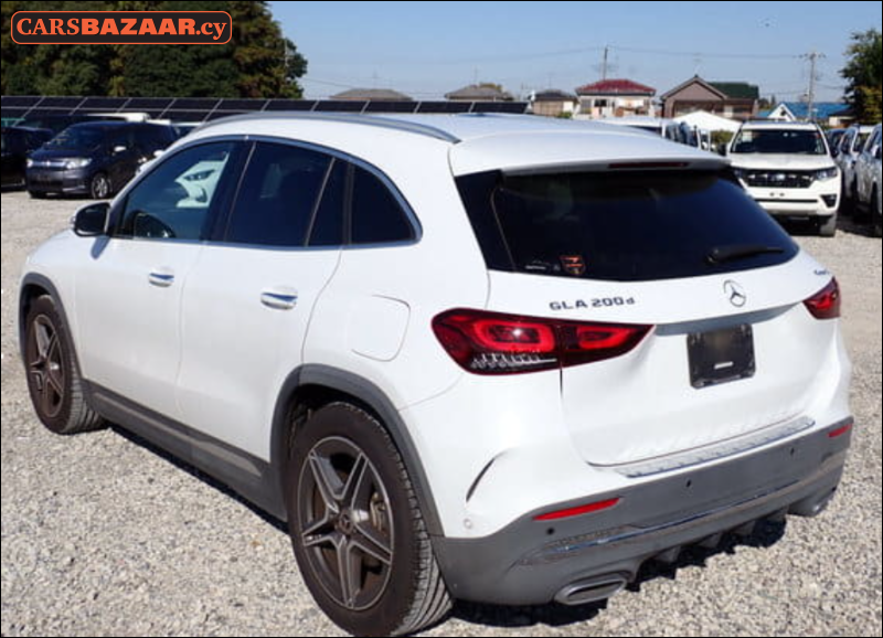 Mercedes-Benz GLA200d AMG Line 