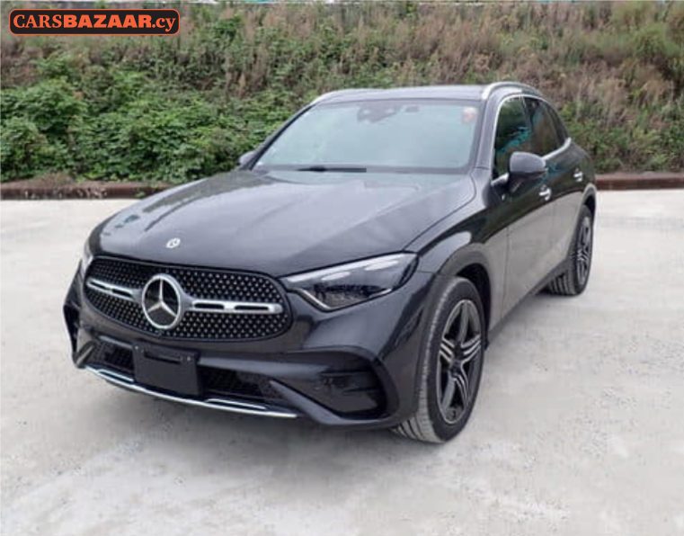 Mercedes-Benz GLC220d AMG Line