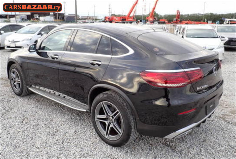 Mercedes-Benz GLC220d AMG Line
