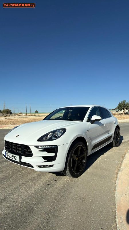 Porsche MACAN S