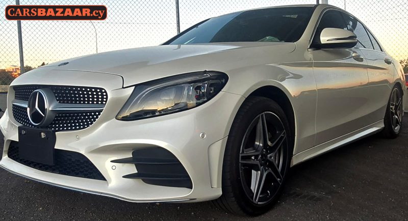 Mercedes-Benz C220d AMG Line	
